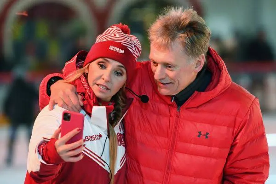 Жена Пескова потребовала от ЕС 2 миллиона евро —  ПРИЧИНА