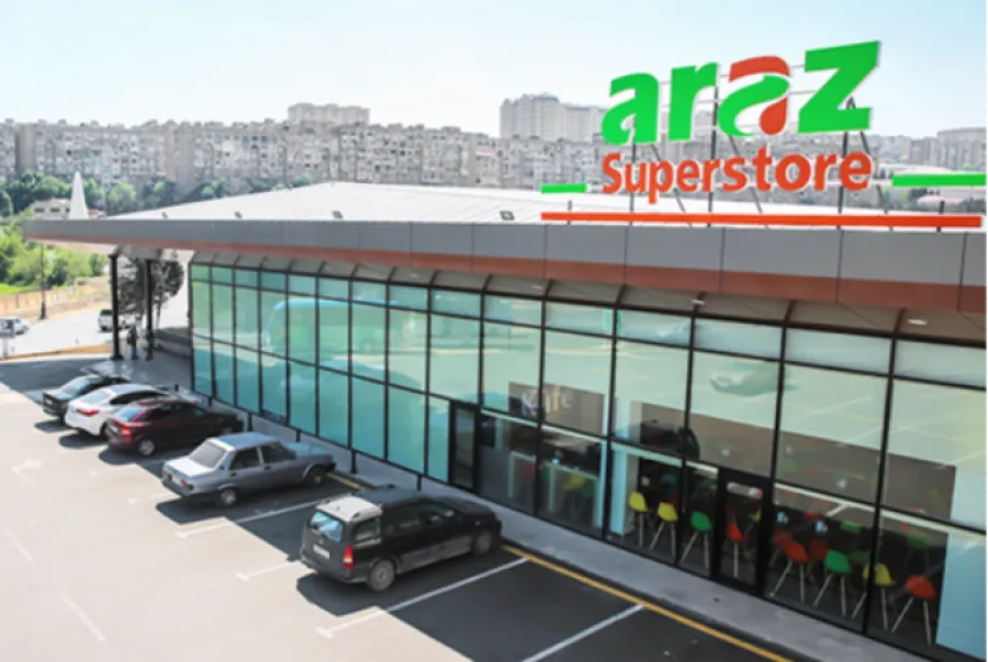Hövsandakı "Araz" marketlərdə kartla ödəniş dayandı, sakinlər kassada qaldı