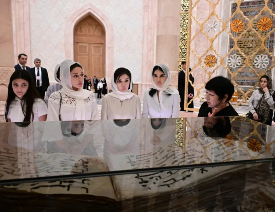 Mehriban Əliyeva Daşkənddə İslam Sivilizasiyası Mərkəzi ilə tanış oldu — 4