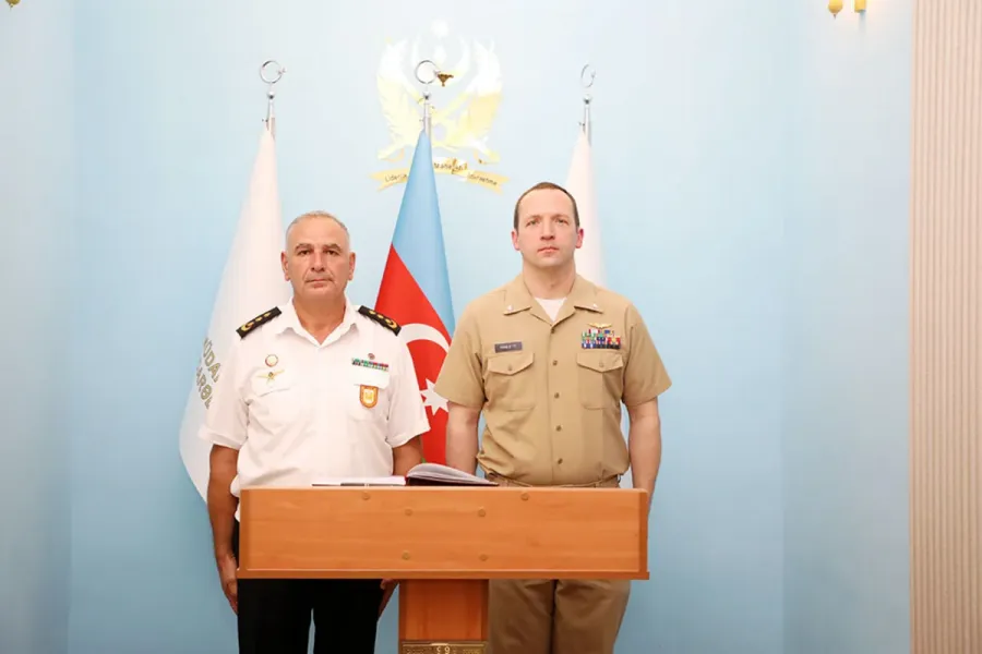 ABŞ-dən Azərbaycana xüsusi təlimçilər gəldi - Hərbçilərə dərs keçəcəklər — 1