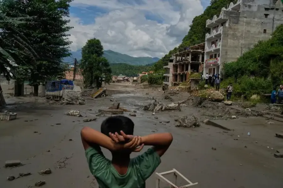 Nepalda daşqın nəticəsində ölənlərin sayı 270-ə çatdı