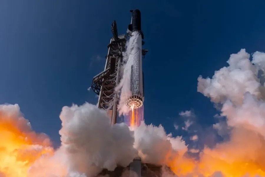 "SpaceX"dən nəhəng layihə: 100 milyard dollarlıq kosmik baza tikilir